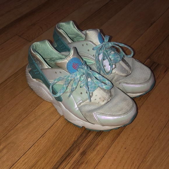 Hurache by Nike - Picture 2 of 2